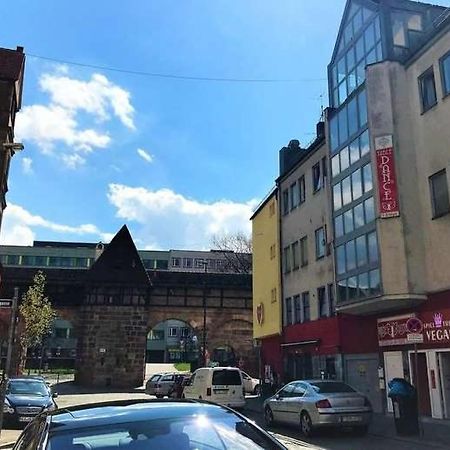 Hostel "Berkut" Нюрнберг Екстериор снимка